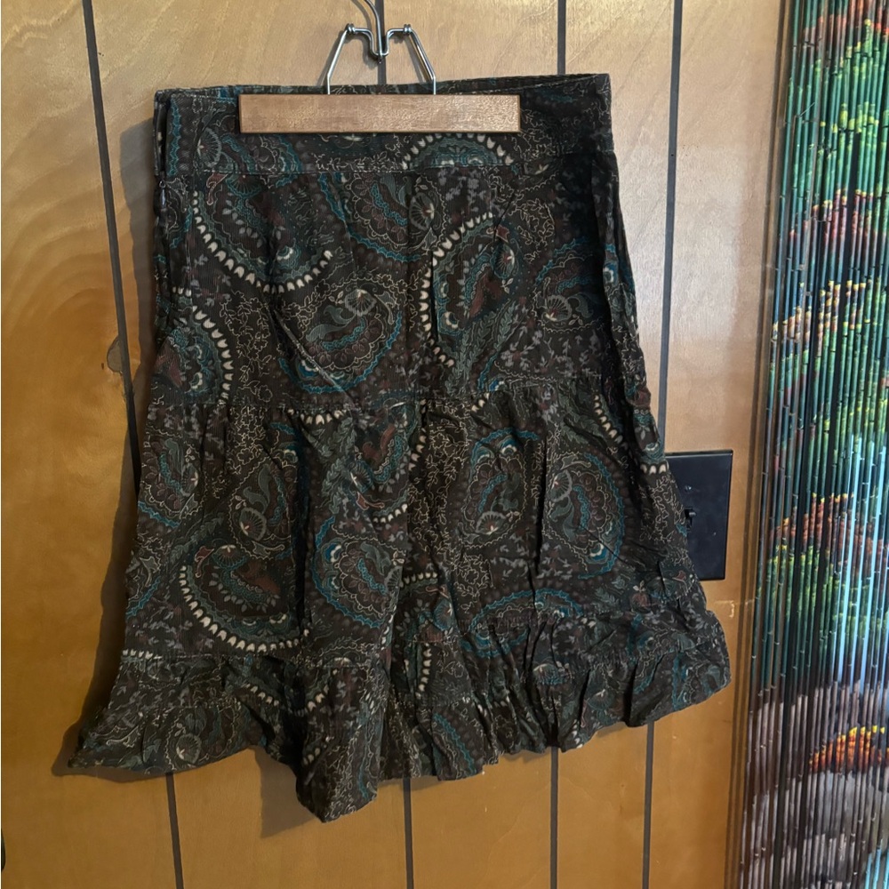 Corduroy skirt